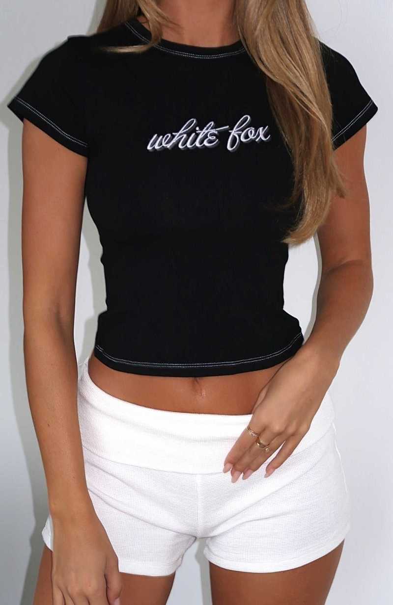 White Fox The Original Baby Tee Black | CASBEY-840