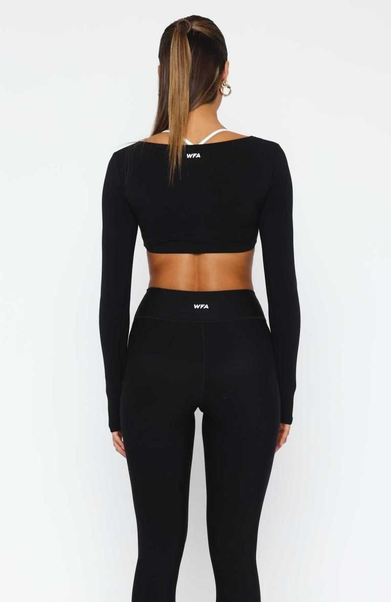 White Fox Thriving Long Sleeve Crop Black | CZMFXB-521