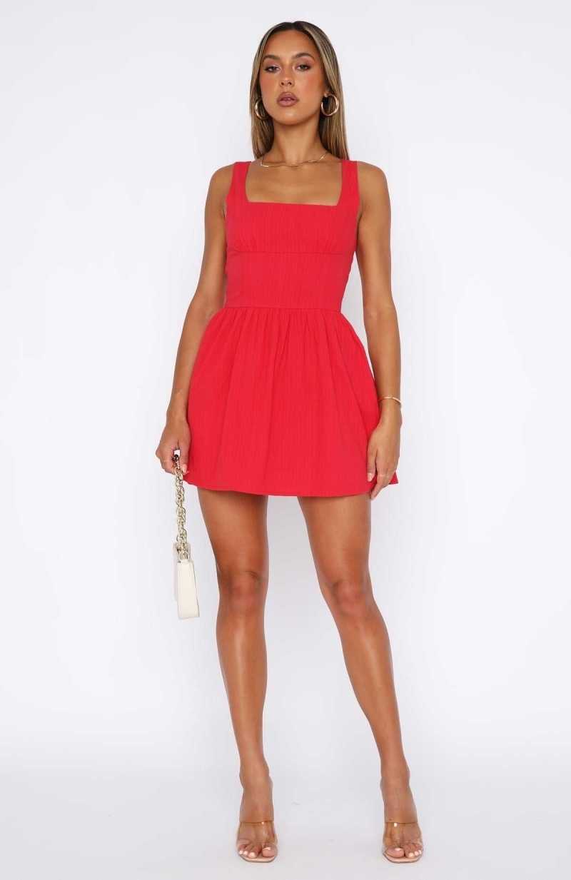 White Fox Trending Now Mini Dress Red | ISAGPO-319