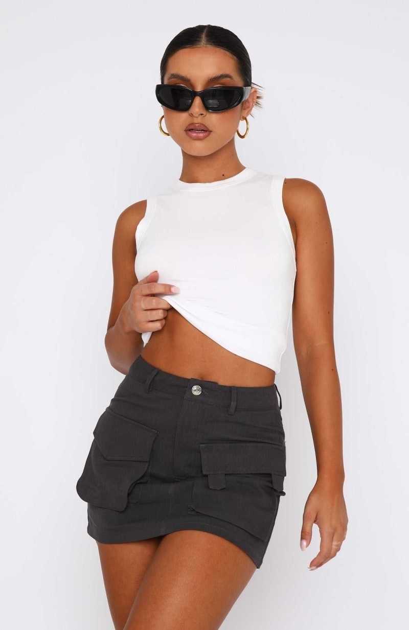 White Fox Weekend Travels Cargo Mini Skirt Charcoal | NUXQLE-314