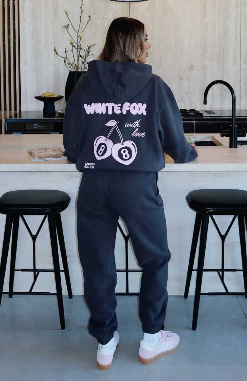 White Fox With Love In The Moment Sweatpants Charcoal | JZCMEG-436