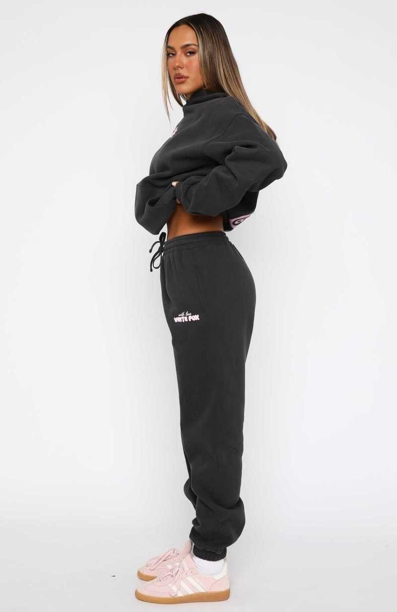 White Fox With Love In The Moment Sweatpants Charcoal | JZCMEG-436